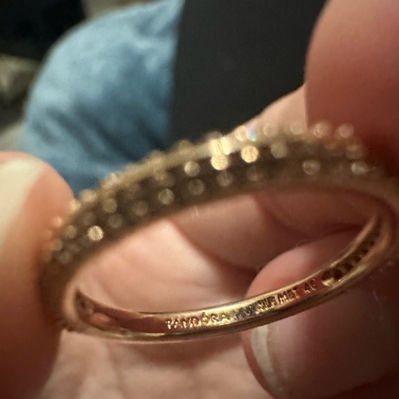 Rose gold paved Pandora ring - Picture 2 of 2